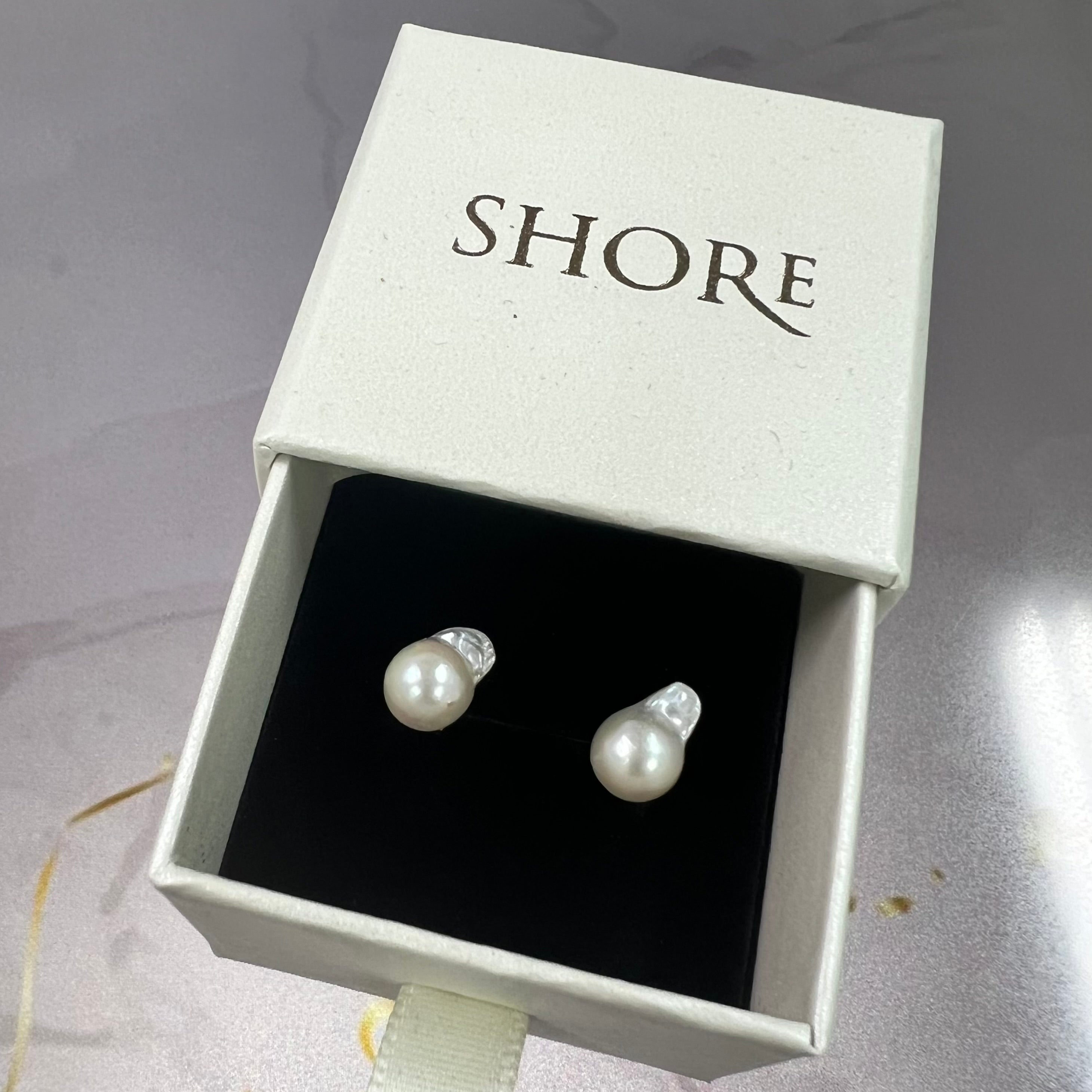 SHORE バロックパール　ピアス